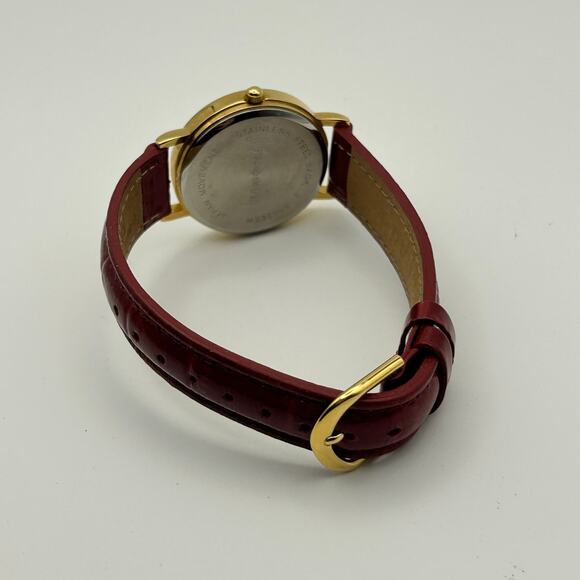 Ladies Classy Round Gold Tone Mop Dial Red Faux Leather Band New Battery - Picture 5 of 8